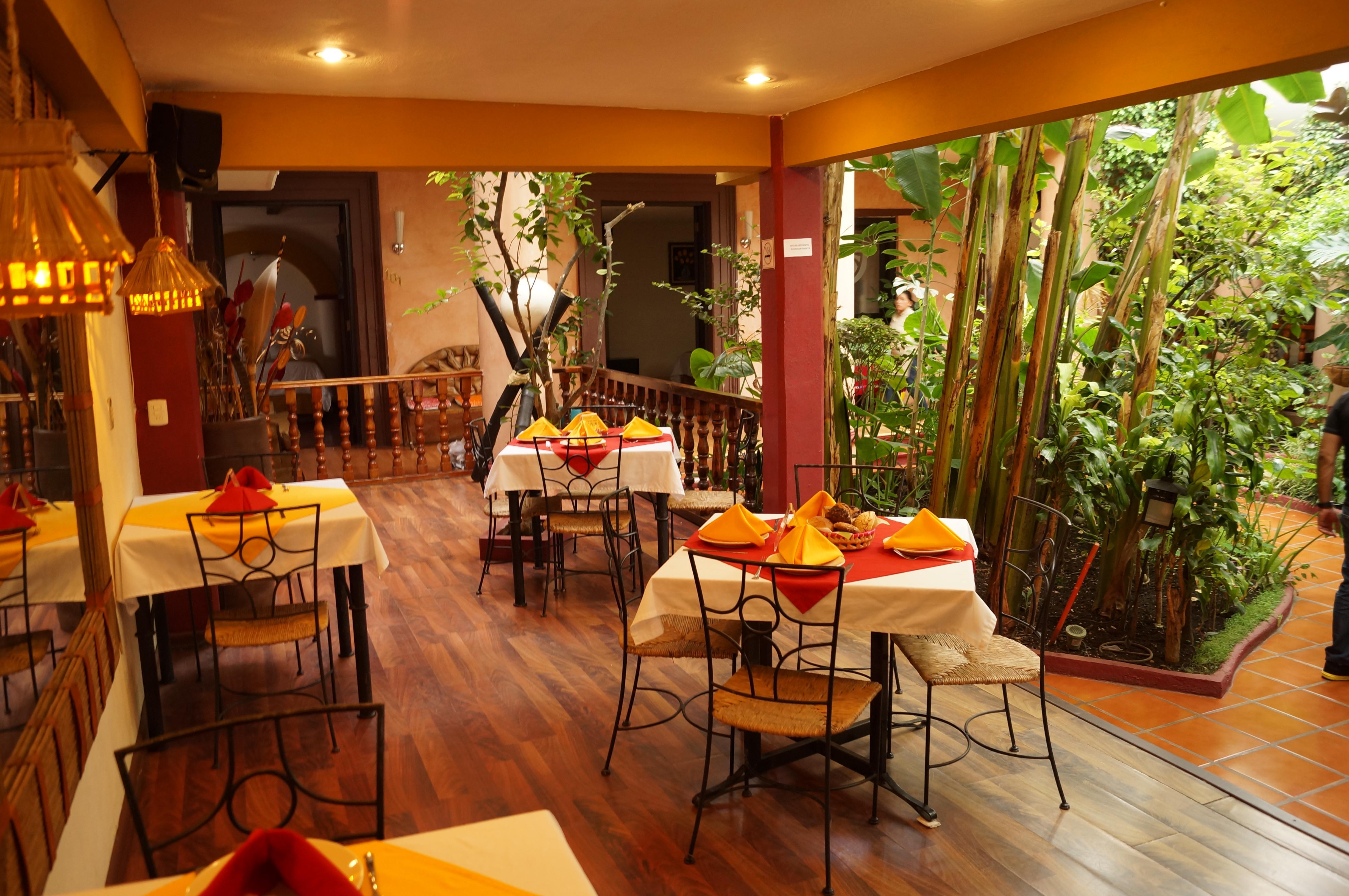 Hotel Jardines Del Centro Сан-Кристобаль-де-Ла-Касас Экстерьер фото
