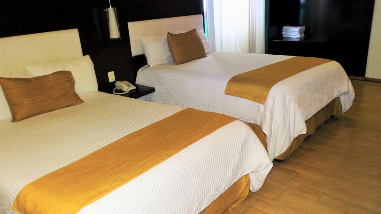 Hotel Jardines Del Centro Сан-Кристобаль-де-Ла-Касас Экстерьер фото