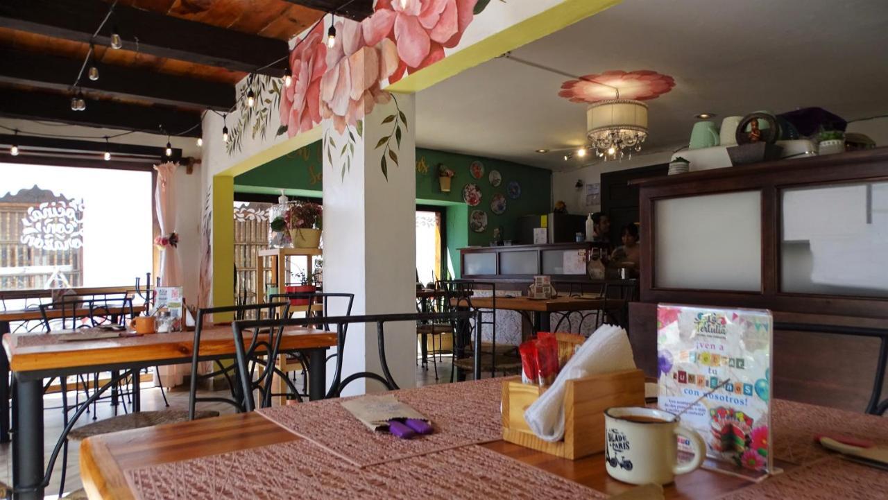 Hotel Jardines Del Centro Сан-Кристобаль-де-Ла-Касас Экстерьер фото