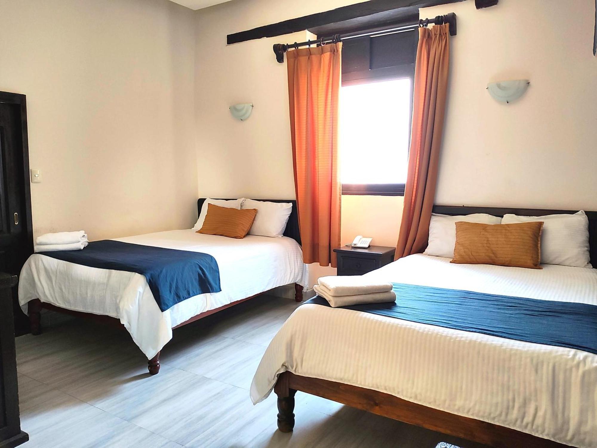 Hotel Jardines Del Centro Сан-Кристобаль-де-Ла-Касас Экстерьер фото